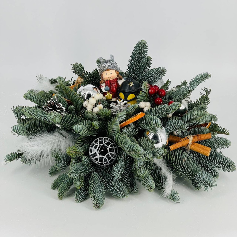 Kompozitciya iz vetok nobilisa, standart