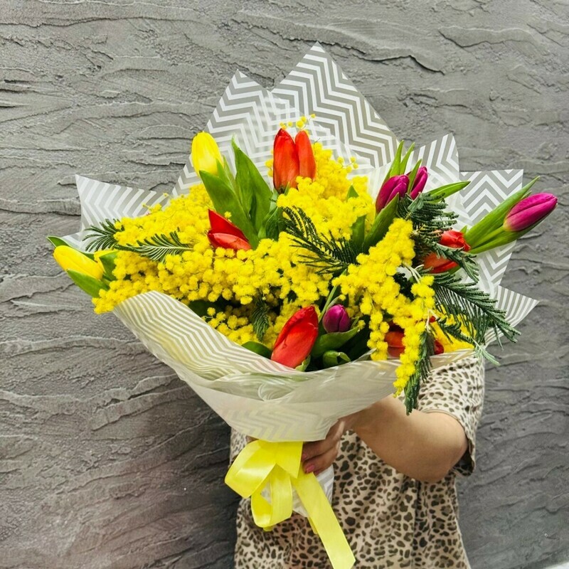 Buket mimozi s tyul_panami miks, standart