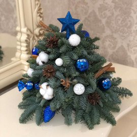 Ёлочка рождественская из натуральной хвои нобилис 40 см