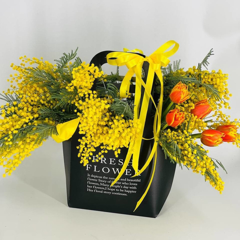 Buket mimozi s tyul_panami v sumochke, standart