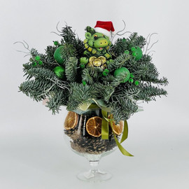 Novogodnyaya kompozitciya na stol iz nobilisa