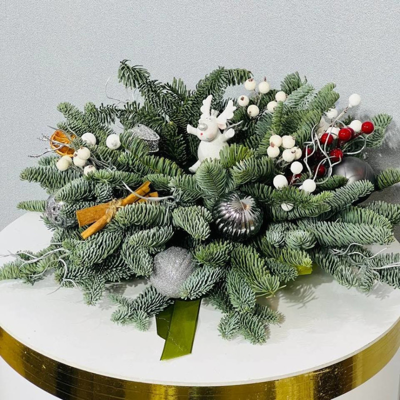 Nastol_naya kompozitciya na Rozhdestvo novij god iz nobilis, standart