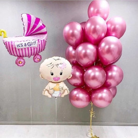 Композиция воздушных шаров на выписку. Шар пупс и люлька