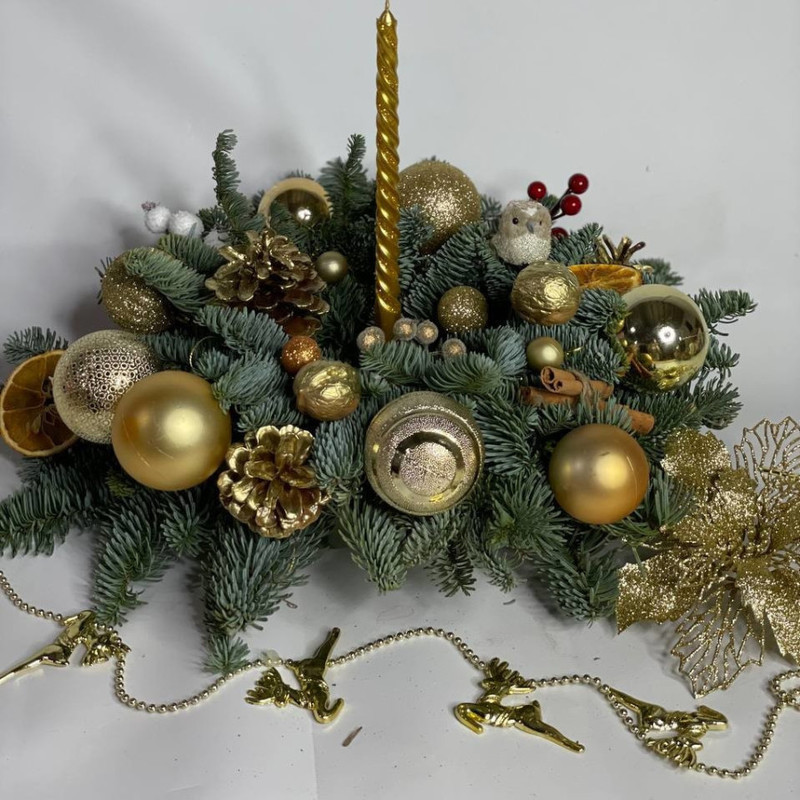 Kompozitciya iz nobilisa na prazdnichnij stol, standart