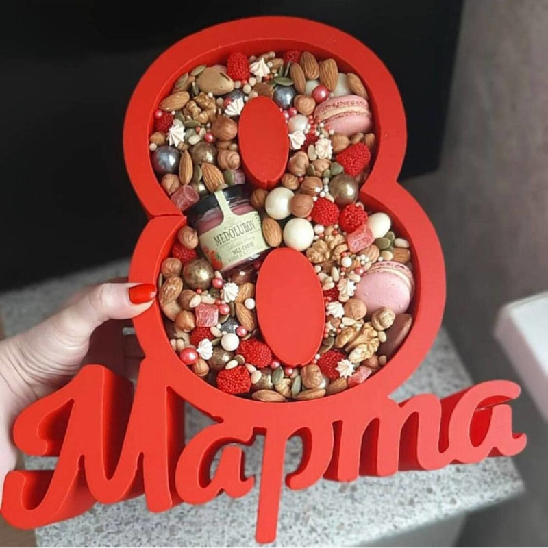 Сладкий подарок на 8 Марта, стандартный