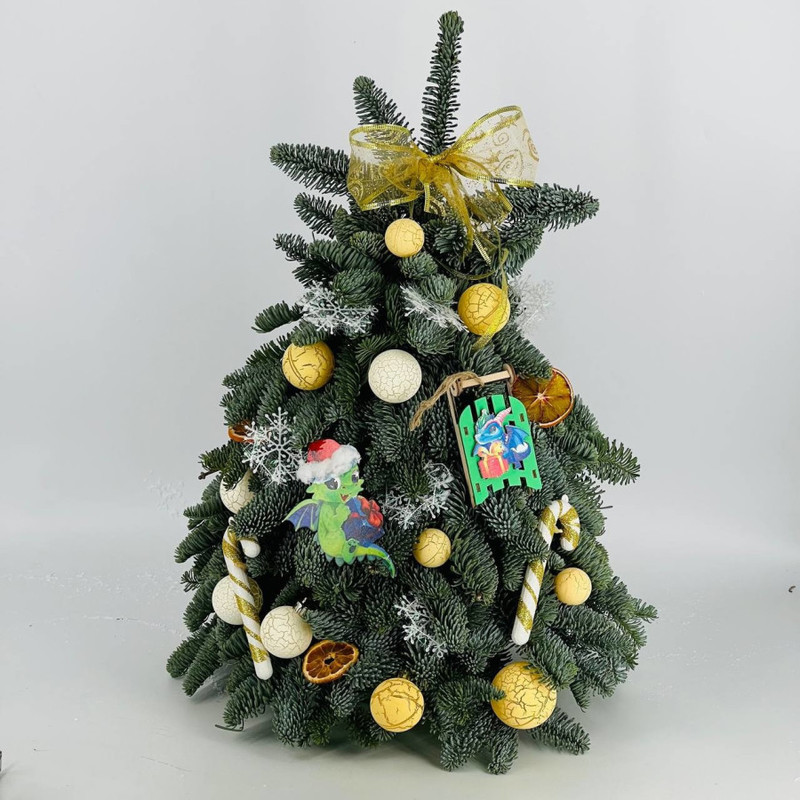 Новогодняя ёлочка ручной работы из натуральной хвои с драконом 50 см. Ёлка из нобилиса, стандартный