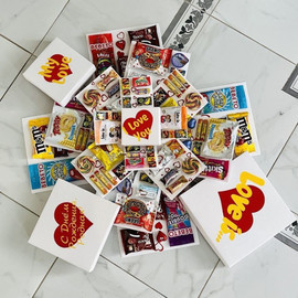 Korobka syurpriz 4 v 1 s shokoladkami. Sladkij podarok. Raskladushka