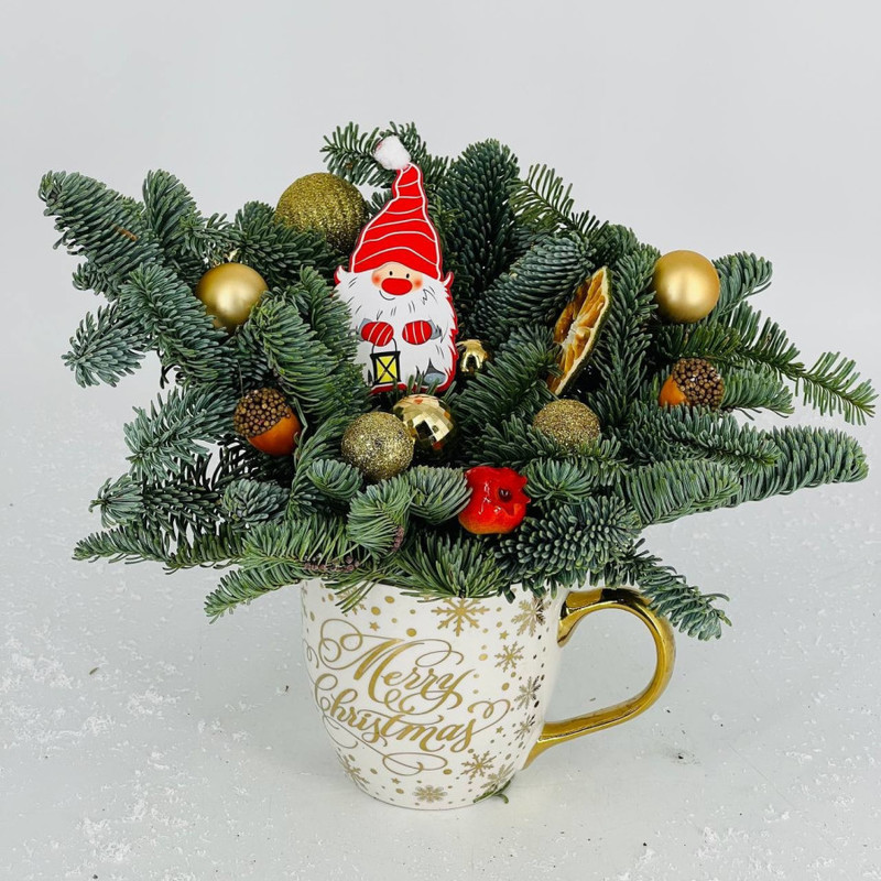 Новогодний мини букет из нобилиса в кружке, стандартный