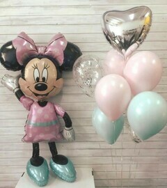 Nabor sharov s hodyachej figuroj Minni Maus