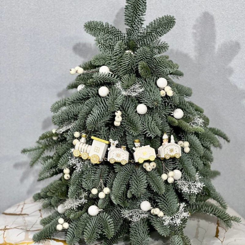 Ель из веток натурального нобилиса на Новый год 50 см, стандартный