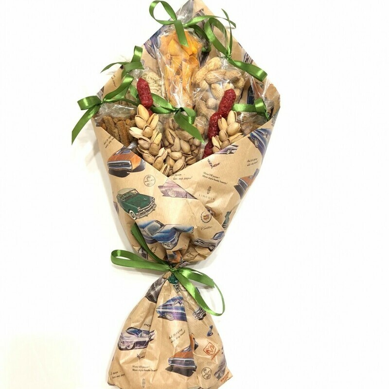 Мужской букет из снеков и колбасок, стандартный