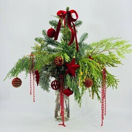 Novogodnij buket iz natural_noj hvoi nobilis, kiparis, tuya, merezhka, mozhzhevel_nik