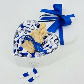 Podarochnij nabor "Dlya nego". Boks serdtce s priznaniyami "101 prichina pochemu ya tebya lyublyu so svechoj