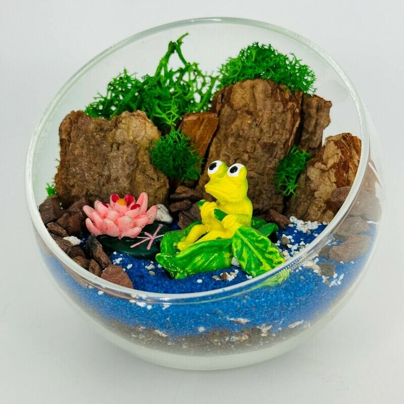 Florarium s kamennoj rozoj, standart