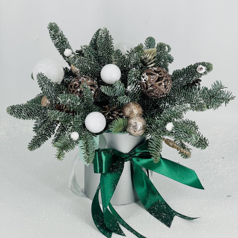 Хвойный букет подарок на Новый год из нонобилиса, стандартный