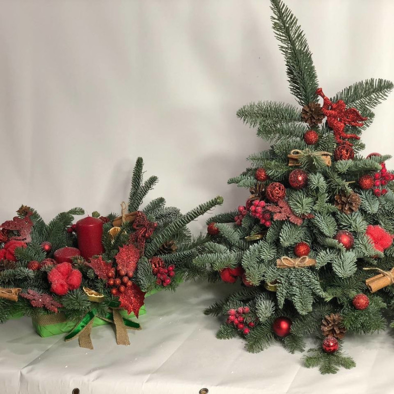 Новогодняя Рождественская композиция на стол со свечой и ёлочка из нобилиса, стандартный