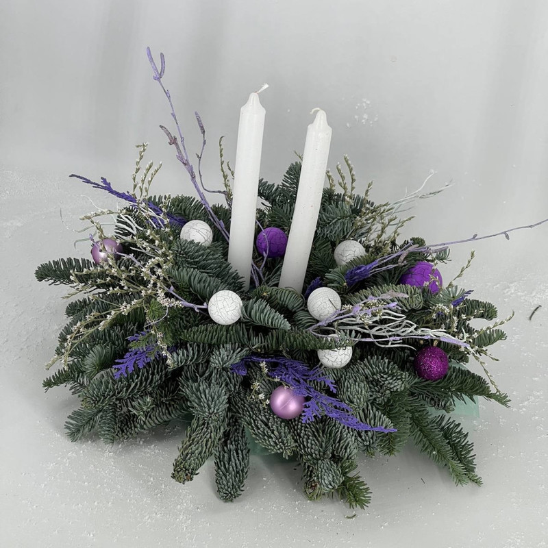 Hvojnaya kompozitciya na stol so svechami iz nobilisa, standart