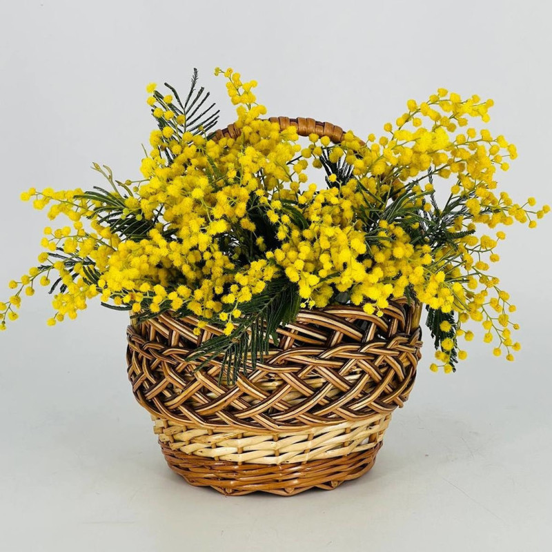 Плетёная корзинка ручной работы с мимозой, стандартный