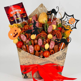 Buket iz kolbasi na Hellouin