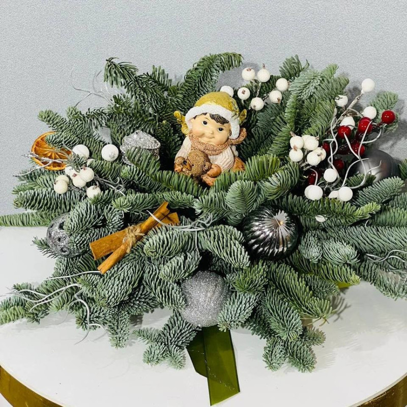 Композиция из живой ели нобилис на стол, стандартный