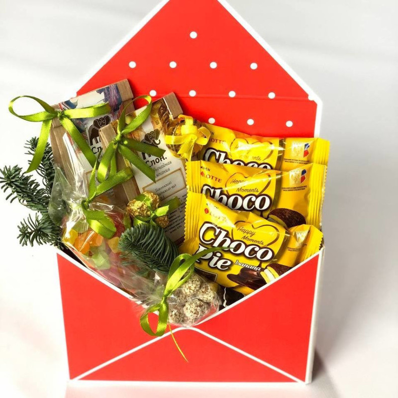 Новогодний букет из чая с веточкой нобилиса, стандартный