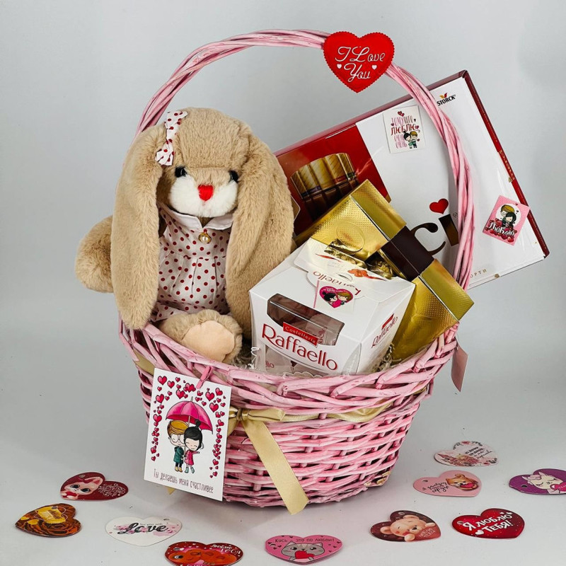 Подарок на 14 февраля корзина сладостей с мягкой игрушкой, стандартный