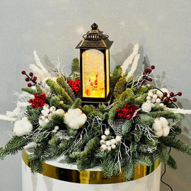 Музыкальная композиция с натуральной хвоей нобилис 