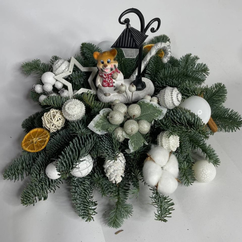 Рождественская композиция из нобилиса, стандартный