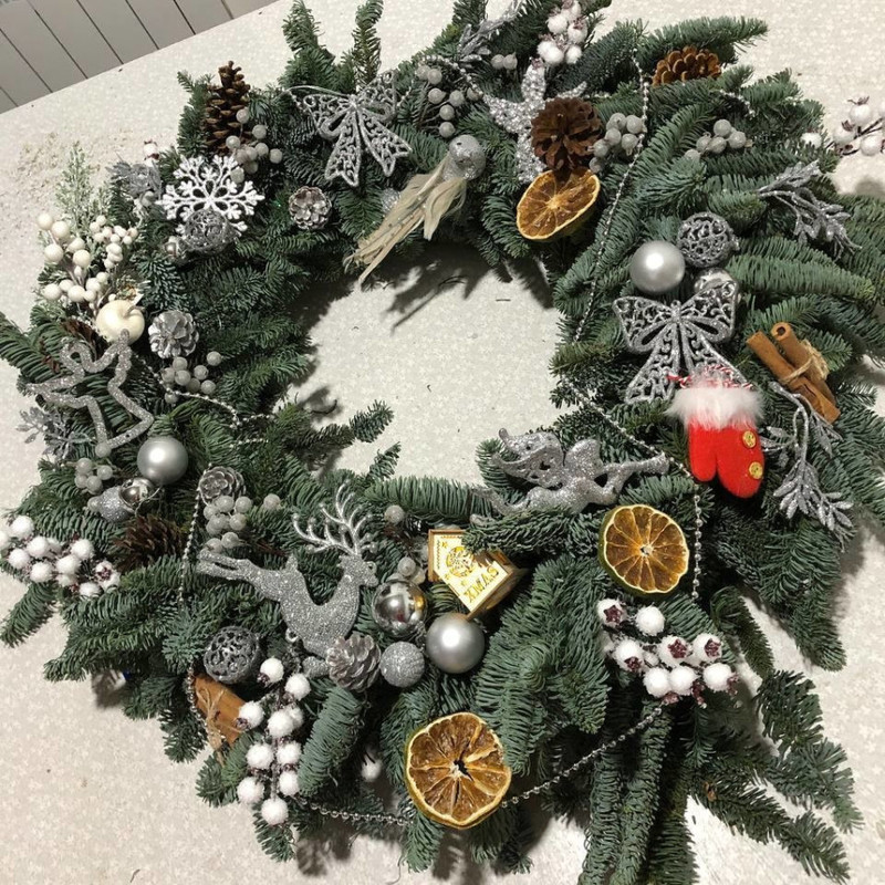 Венок из нобилиса, стандартный