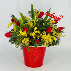 Tyul_pani s vetochkami mimozi v vedyorke