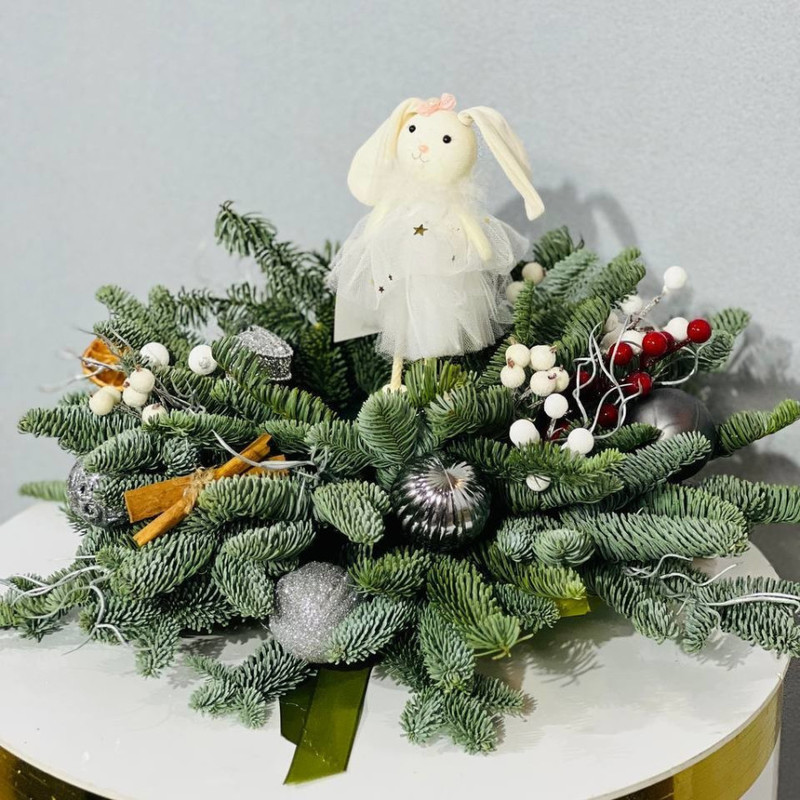 Настольная композиция из веток натурального нобилиса лапника, стандартный