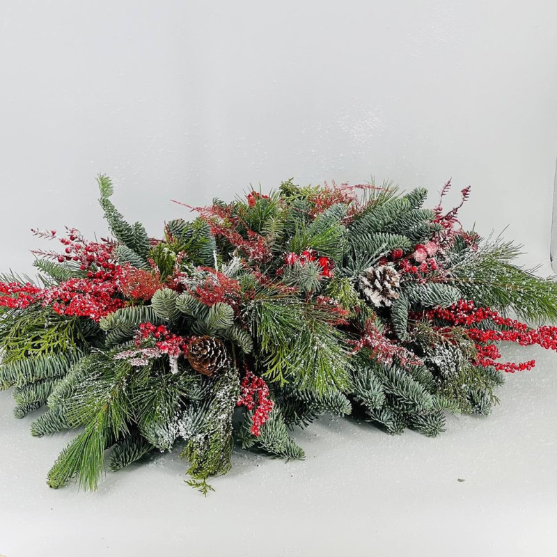 Hvojnij buket kompozitciya na novogodnij stol iz nobilisa, standart