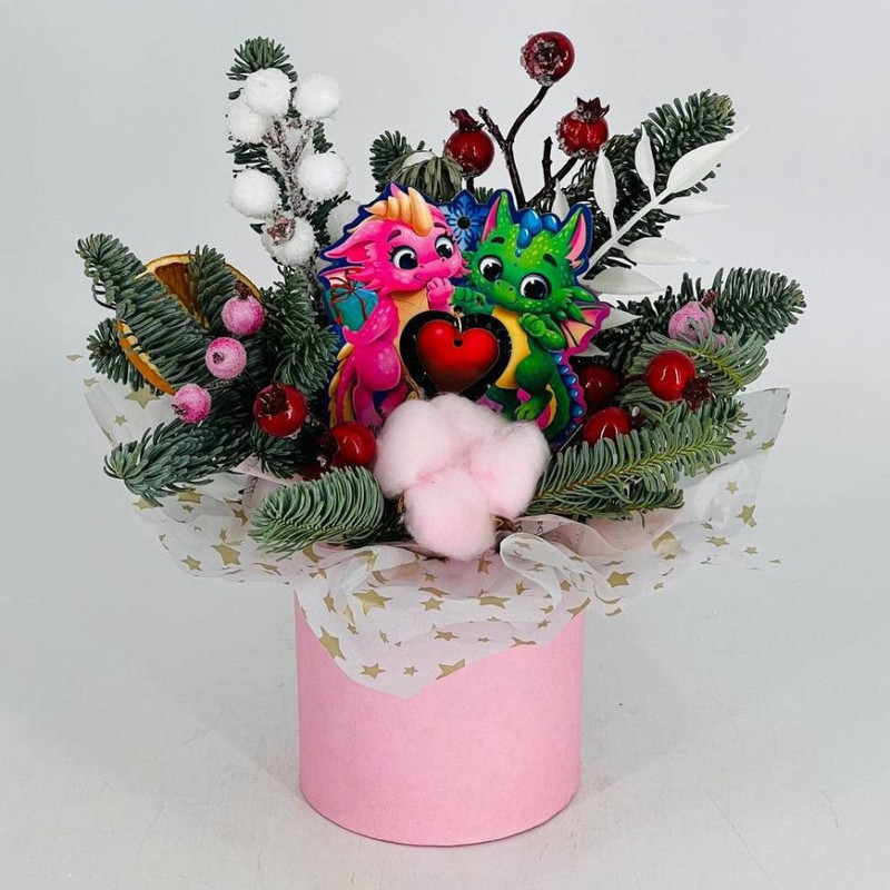 Подарок на Новый год зимний букет из хвои нобилис с дракончиками, стандартный