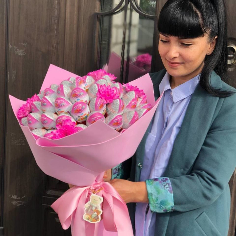 Букет из 51 киндеров, стандартный