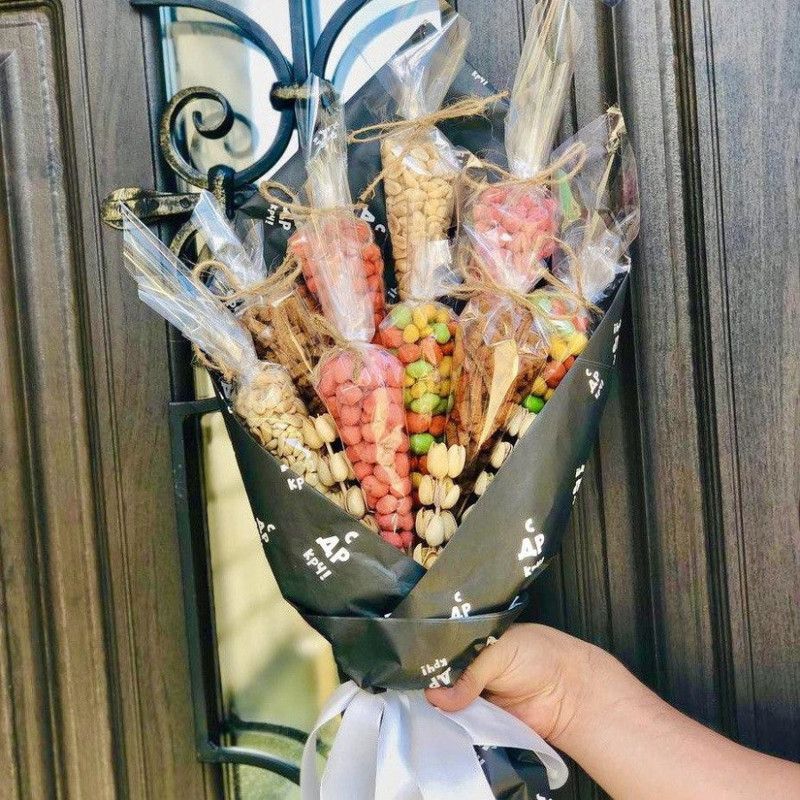 Buket iz snekov, standart