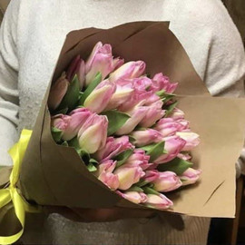 Tyul_pani rozovie  v kraft upakovke