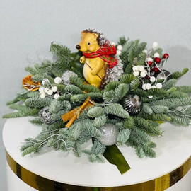 Elovaya kompozitciya na stol novogodnyaya iz nobilisa