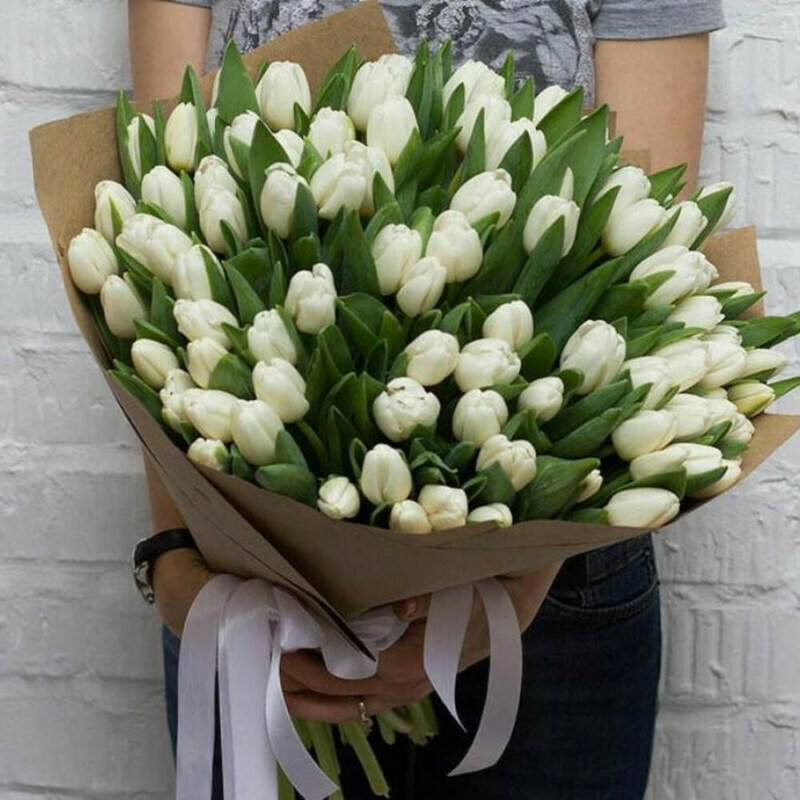 Buket belih tyul_panov, 85 shtuk, standart