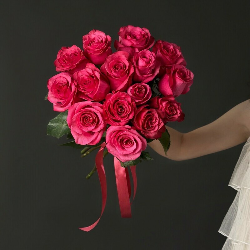 Buket iz 15 rozovih roz, buket iz 15 rozovih roz