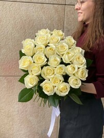 25 belih roz eko-frendli