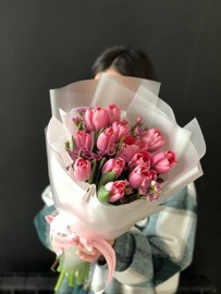 13 тюльпанов