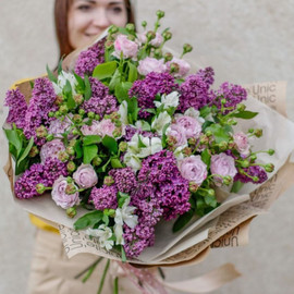 ВЕСЕННИЙ МИКС С СИРЕНЬЮ