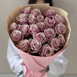 Buket iz 21 rozi Ekvador 60 sm