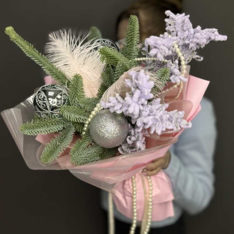 Букет из Нобилиса и игрушек , стандартный
