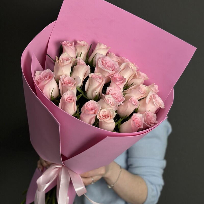 Кенийские розы 25 штук , кенийские розы 