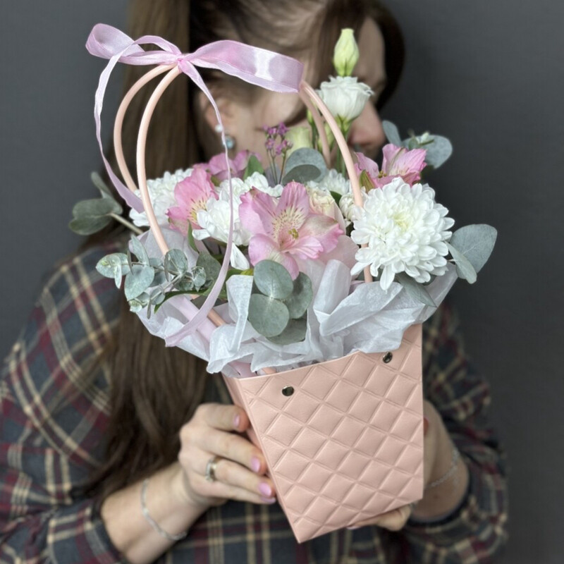 Sumochka s hrizantemami, standart