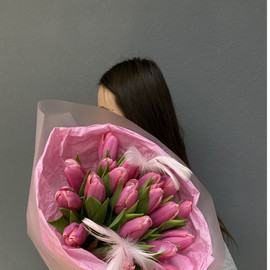 Нәзік қызғалдақтар