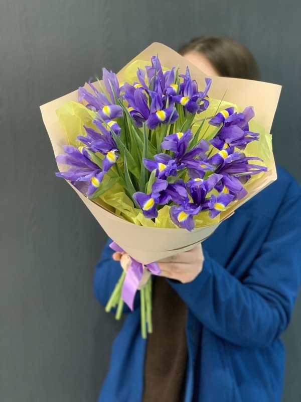 Нежные ирисы, 11 ирисов