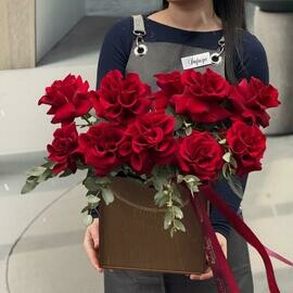 Boks derevyannij "Lyubimoj"