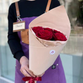 Букет из 5 роз